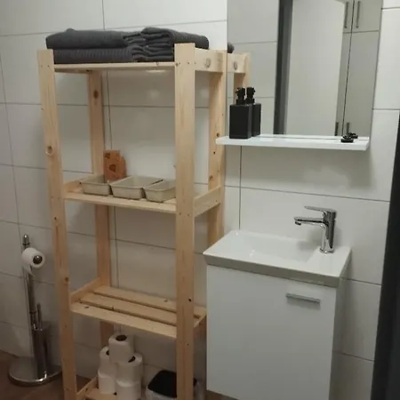 Pod Lesem Ii Apartamento Bohutín
